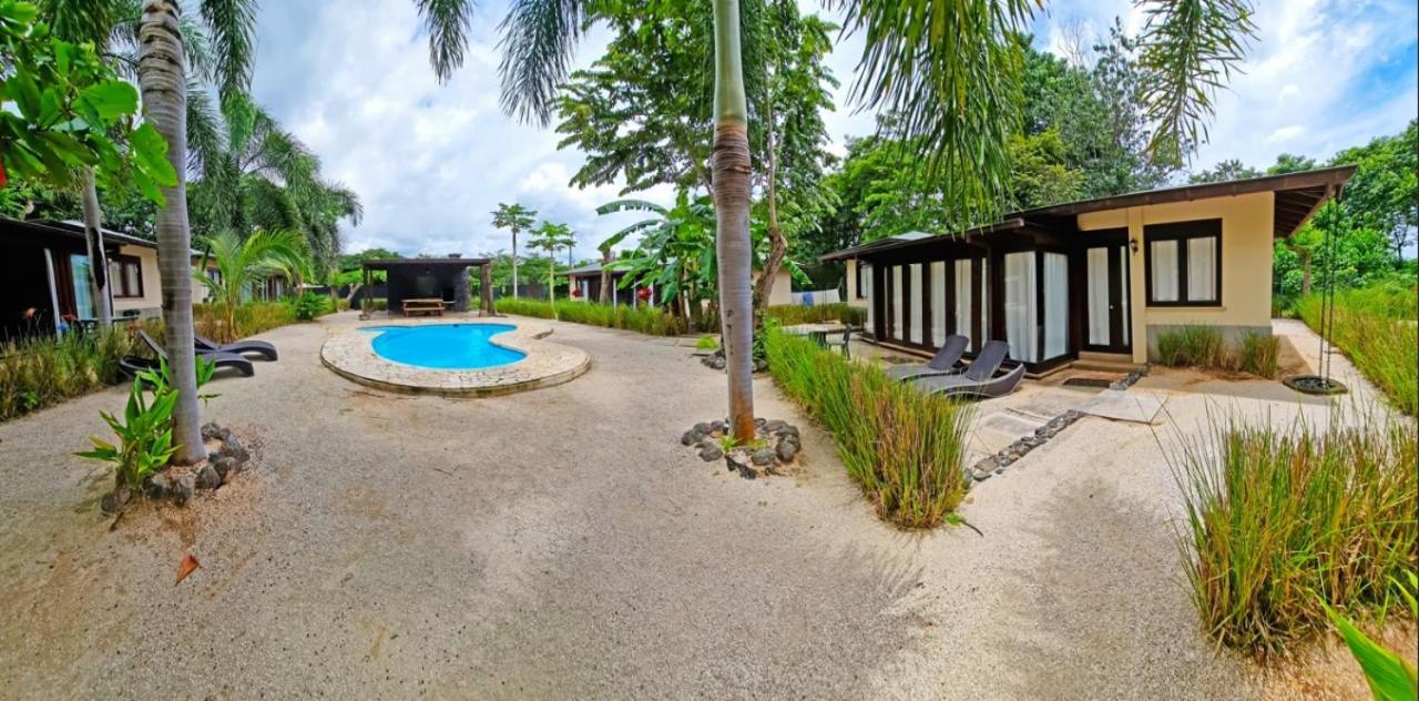Beach Walk Costa Rica Плая Авеляна Екстериор снимка